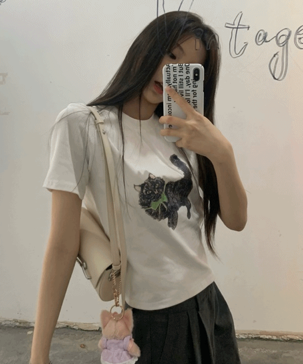 [여름신상💙/힙&amp;키치]플러피캣 빈티지 프린팅 세미 크롭 반팔 라운드 티셔츠